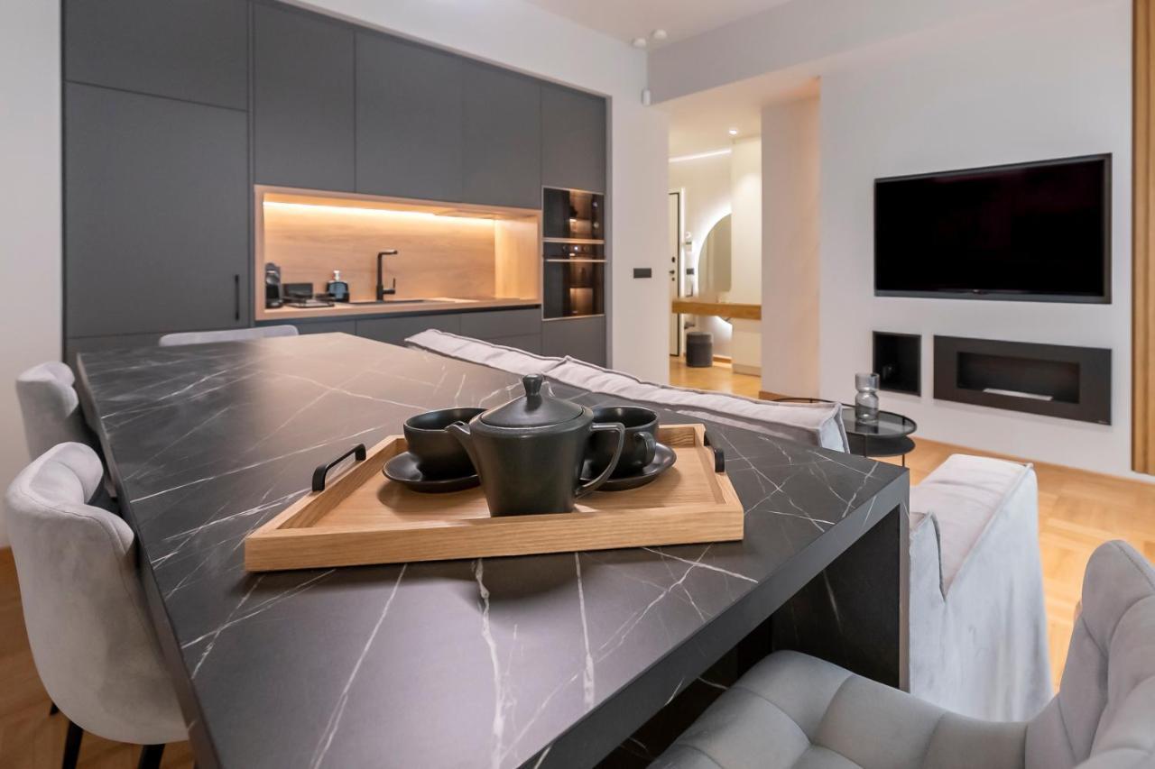 Apartamento Phaedrus Living Luxury Flat Kolonaki Center Atenas Exterior foto
